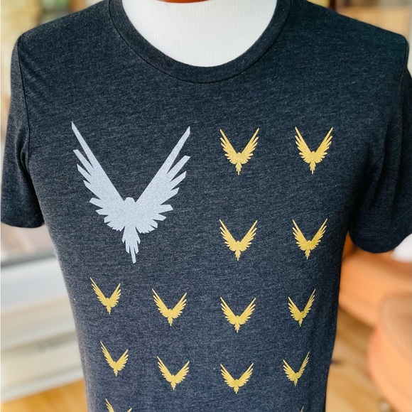 Boys gray Maverick T Shirt, Medium, Excellent Condition, Logan Paul - Picture 7 of 8